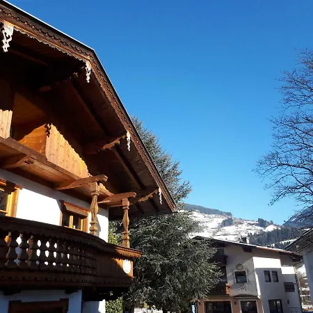 Ferienhaeusl Hubert Und Staller Holiday home *